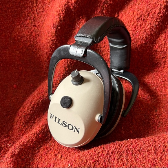 Filson X Pro Ears Gold II 26 Hearing Protection | Made in USA - Picture 3 of 10